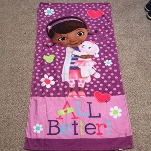 Doc McStuffins beach towel